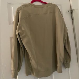 Lululemon crew neck!!